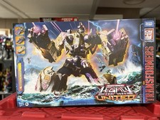 Transformers Legacy United Titan Class Armada Universe Tidal Wave NEW IN BOX
