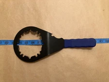 Sink Drain Wrench Fits Loosening Or Tightening Strainer/Screen Drain Locknuts