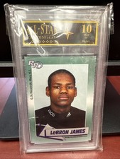 LEBRON JAMES 2002-03 ROOKIE REVIEW BASKETBALL CARD #6 GEM MINT GRADING 10. rookie card picture