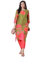 GoSriKi Women's Rayon Viscose Straight Printed Kurta with Pant
