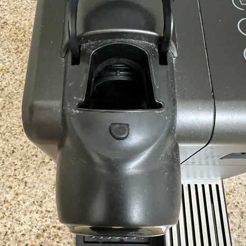 Cafetera espresso táctil Delonghi Nespresso EN550BK1 Lattissima - Imagen 10 de 15