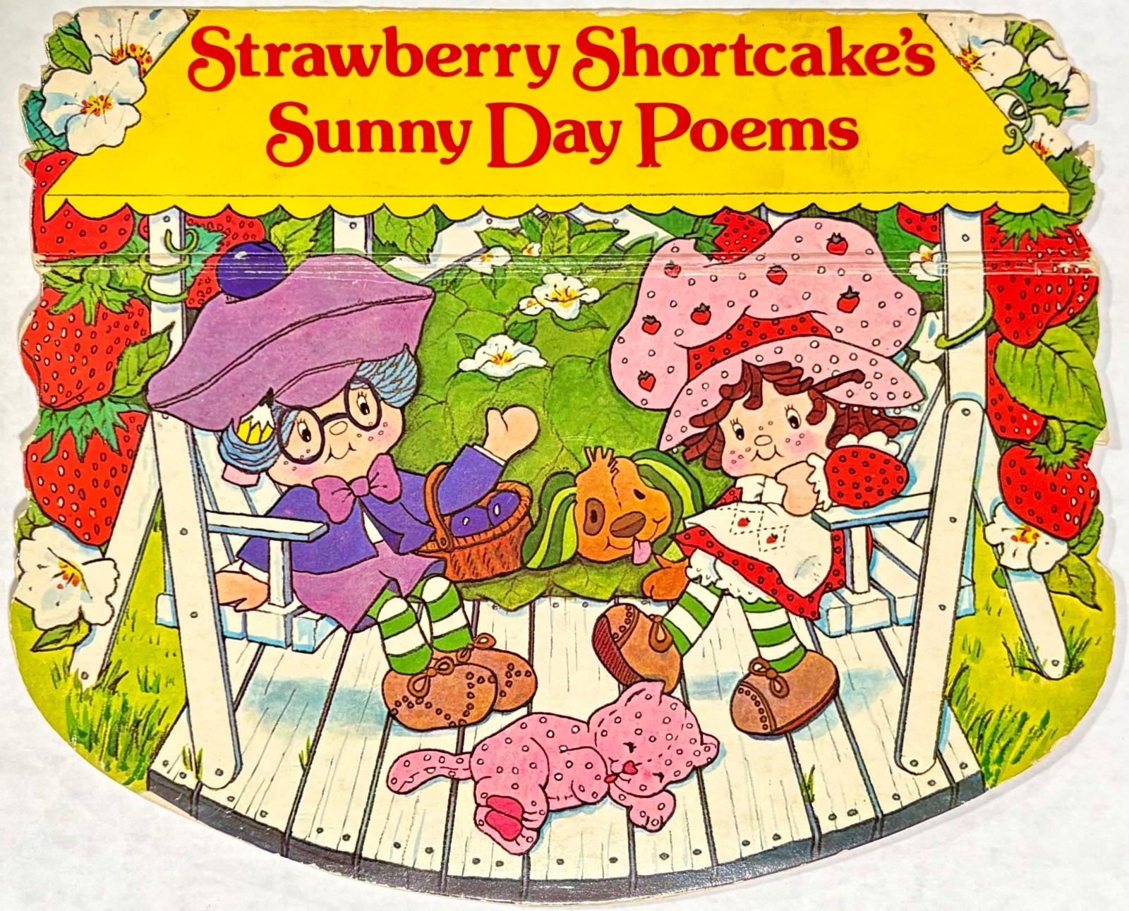 ORIGINAL Hardcover Strawberry Shortcake's Sunny Day Poems, 1981