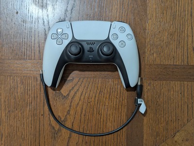 PS5 DualSense Controller