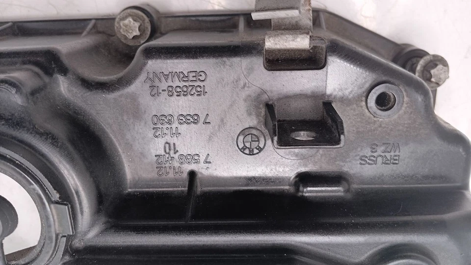 Cubierta de válvula BMW 320i N20 2014 Foto 2 de 4