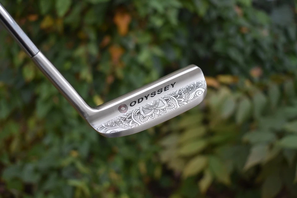 Паттер CUSTOM Odyssey Dual Force 882 / Napa 8802 мандала с гравировкой под правую руку 35,5 дюйма - Изображение 3 из 4