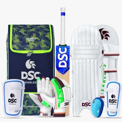 DSC Kashmir Willow komplettes Cricket-Set Größe 2 geformte Beinschützer für die rechte Hand