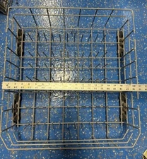 Whirlpool Dishwasher  BLB14DRANA1 Lower Dish Rack P/N W11726965 WPW10525649