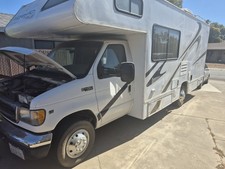 2003 Majestic Ford New Motor. Runs Very Well.  Everything In Working Condition.