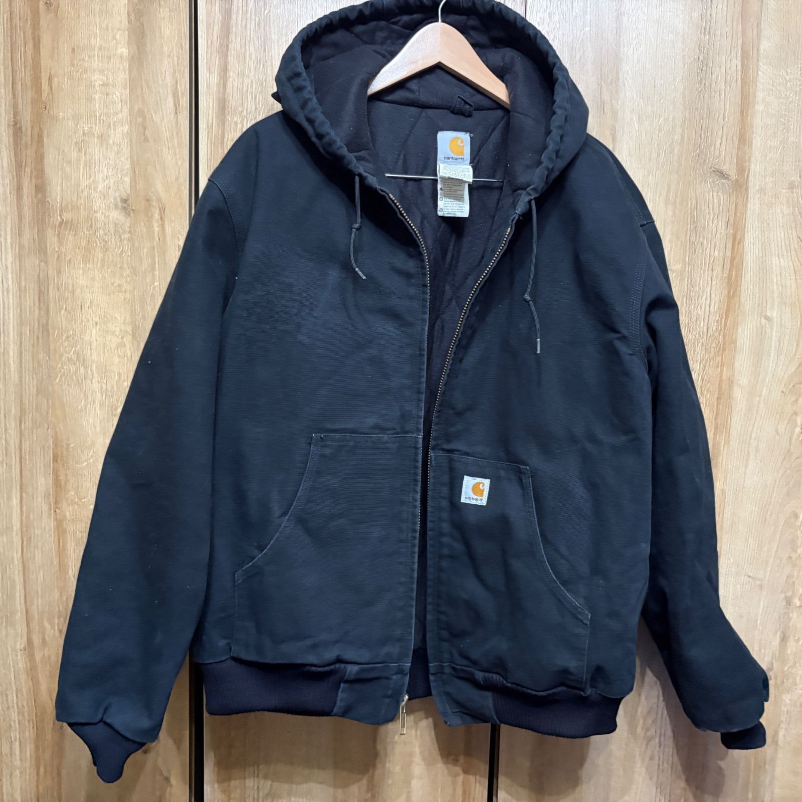 Carhartt J140 Men's XL Duck Active Jacket Faded Black Quilted Lined Hooded thumbnail 2