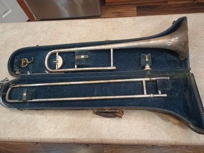Vintage Frank Holton Trombone Elkhorn Wisconsin W Original Case Ser.# 14346 1911