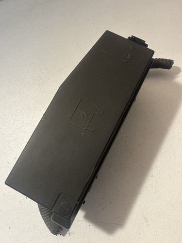 2008-2009 Saturn VUE 3.5L OEM Fuse Box Relay Panel Junction Assembly 07527D - Picture 12 of 12