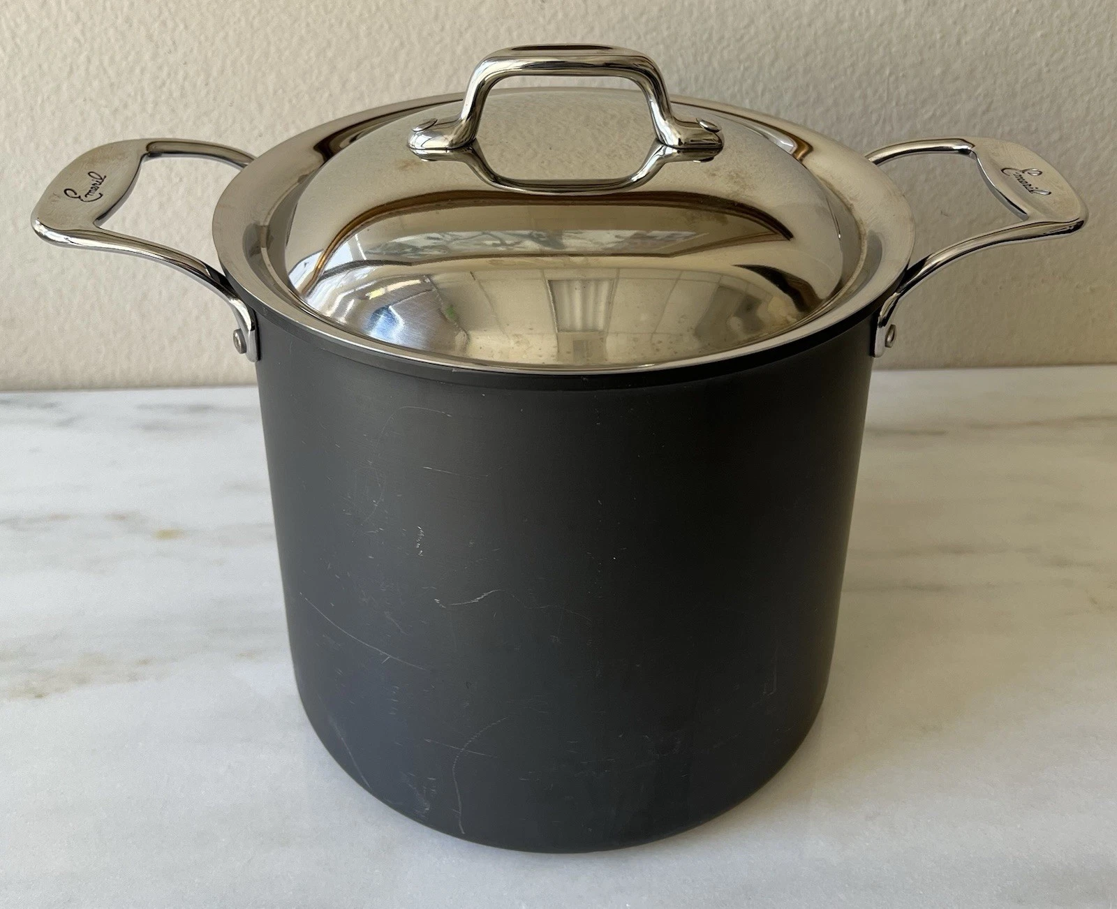 Emeril Lagasse 8 Quart Stockpot Hard Anodized Nonstick with Stainless Steel Lid
