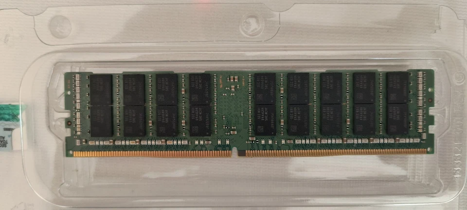 Samsung M386A8K40CM2-CVF DDR4-2933 64GB 4DRX4 ECC Load Reduced Server Memory RAM - Image 2 of 2