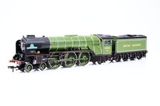 Bachmann OO Gauge 32-550A BR Apple Green Class A1 No.60163 'Tornado' - DCC Fitte