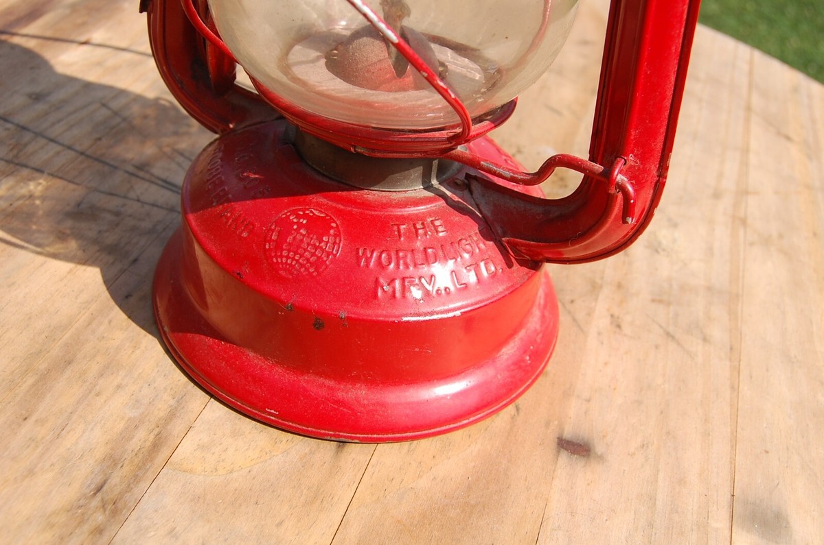 Globe Brand Kerosene Oil Lantern No. 505 World Light Lamp