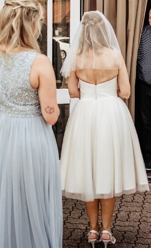 Mooshki Boutique Wedding Dress Size 10 Retro Style Tea Length - Picture 4 of 10