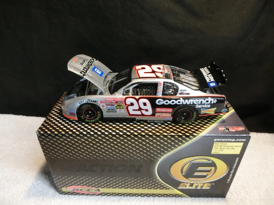 Kevin Harvick #29 Goodwrench / 2002 Monte Carlo Elite  1/24 Diecast - Image 3 of 4