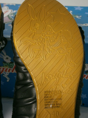 IRREGULAR CHOICE LOVE BIRDS BLACK SANDALS 6.5 7 9 LEATHER APPLIQUE AT VAMP GEMS - Picture 7 of 7