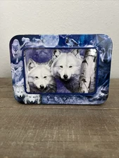 New Tree Free Greetings 16 Cards In Decorative Tin  Wolf Spirit 4 Wolf Designs