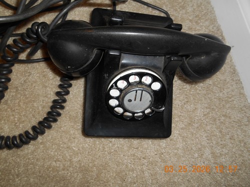 Lotto di 5 telefoni elettrici western vintage - la maggior parte ha cavi - Foto 3 di 6