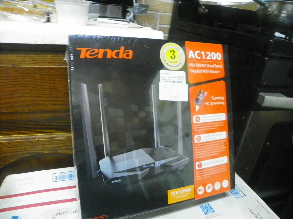 Tenda AC1200 Dual-Band AC10+ Wireless Router High-Speed WiFi 5GHz Home Network - Image 2 of 4
