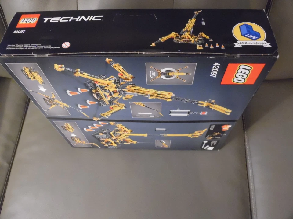 NEW LEGO TECHNIC 42097 : Compact Crawler Crane - Image 4 of 4