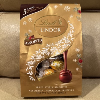 Lindt LINDOR Christmas Assorted Chocolate Candy Truffles Gold Bag - 12.7oz