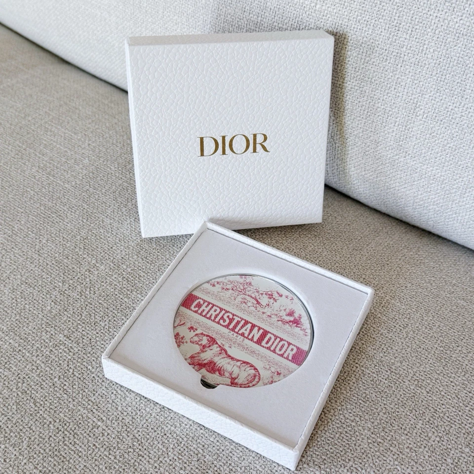 New Christian Dior Cosmetic Beauty Makeup Compact Mirror in Pink Tiger - Image 3 of 4