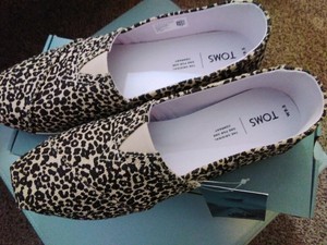 toms baby cheetah women's classics