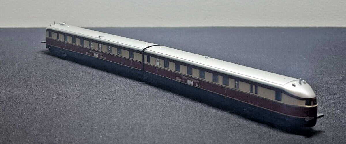カトー 特急気動車VT04 「Fliegender Hamburger」Nゲージ N Scale KATO 10706 VT04 SWDE Fliegender Hamburger (Flying