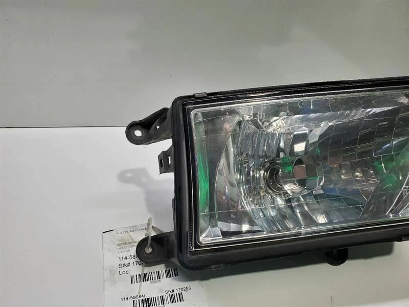 2000-2002, Isuzu Rodeo, Driver Left Headlight, LH, 3.2L, Part Number:IZ2502105  - Image 2 of 4