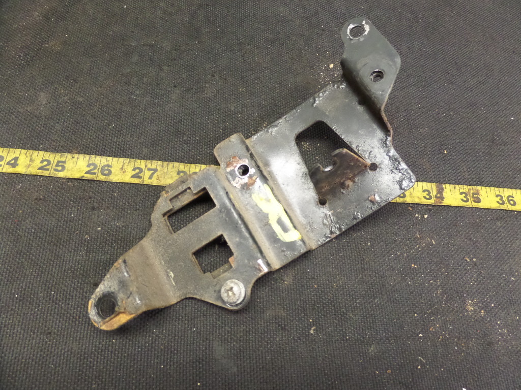 1976 KAWASAKI KZ400 WIRE RELAY STAY MOUNT BRACKET | eBay