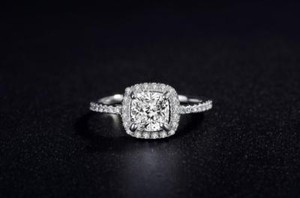 Authentic White Gold Plated Silver Pave Princess Cubic Zirconia Engagement Simulate Ring