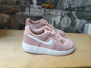 nike fille taille 33