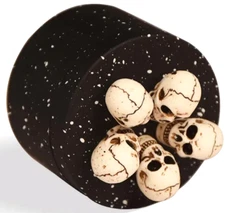 Large 2.44 inches Creative Pattern 5 Skulls Tobacco Herb Grinder 4 Pieces