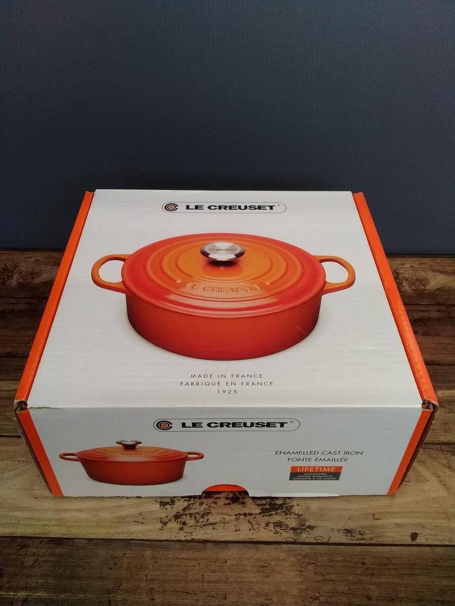 Nutmeg-colored Signature Cocotte Rondo from Le Creuset --A pot that  complements the ingredients, also for a Japanese dining table []