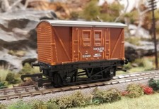 * 1/76 OO * Hornby Tri-ang * BR 12 Ton Ventilated Van B784287 * BOXED * R011 *