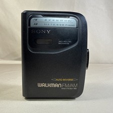 Sony Walkman WM-FX301 Radio AM/FM Autoreverse Cassette Tape Player Works