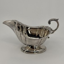 Vintage Silver Plated Gravy Boat – 7.4” Ornate Handle – Footed Classic Style