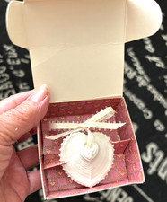 Vtg 1988 Margaret Furlong XMAS ORNAMENT Valentine ANGEL SHELL Oh Sweetest Heart