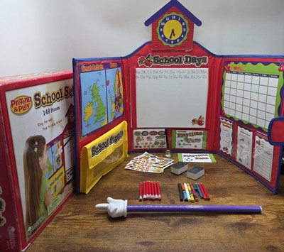 Learning Resources Pretend & Play Schulset Tragetasche mit Zubehör & Box 