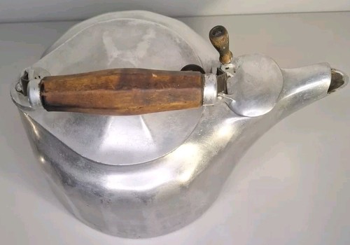 Antique Griswold 1913 4 QT Cast Aluminum Tea Kettle A544 Safety Fill Colonial - Picture 6 of 8