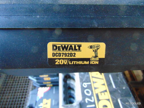 DEWALT DCD792D2 20 V MAX XR Trapano/driver brushless scatola portautensili vuota - Foto 2 di 4