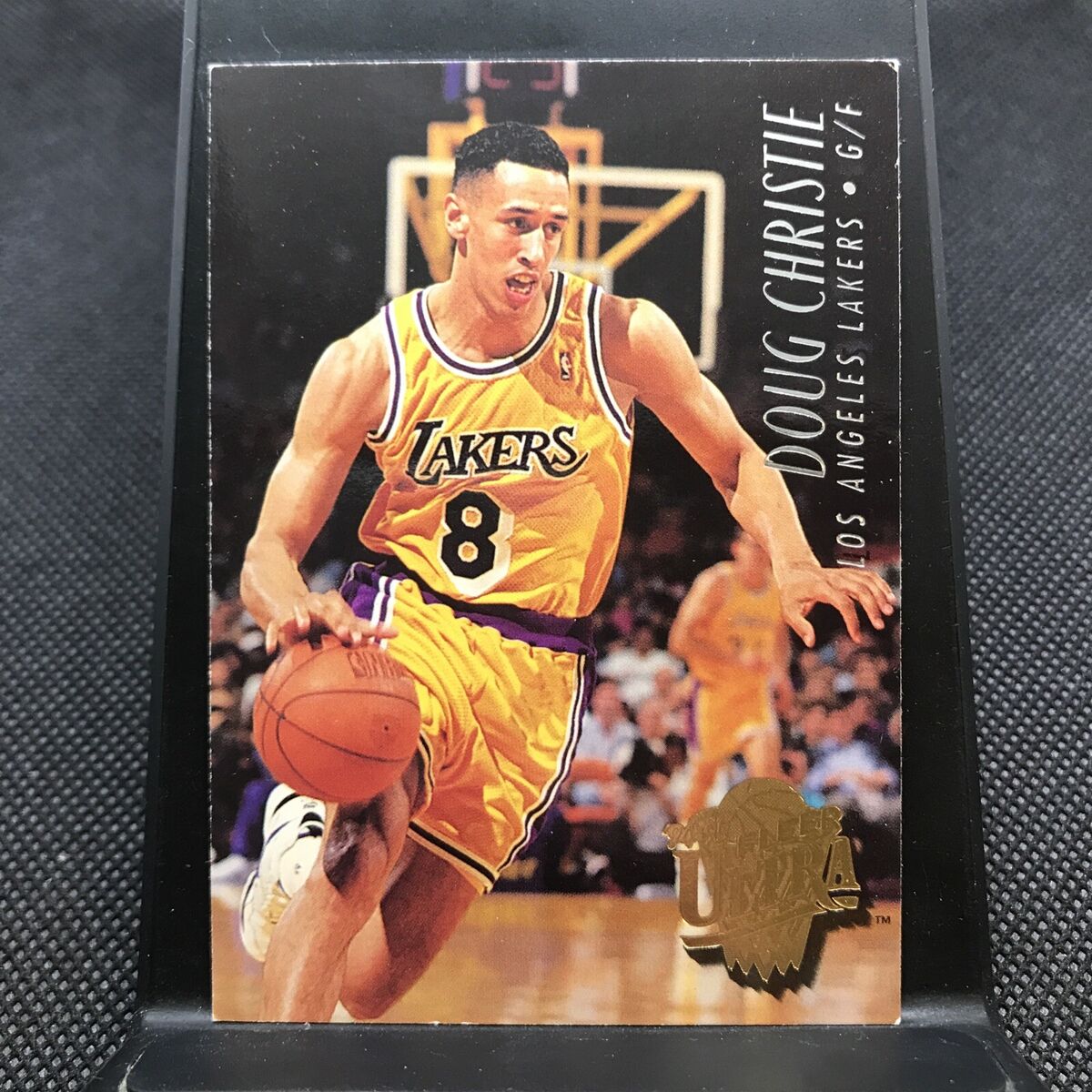 1994-95 Ultra Los Angeles Lakers Basketball Card #85 Doug 1994-95 Ultra Los Angeles Lakers Basketball Card #85 Doug