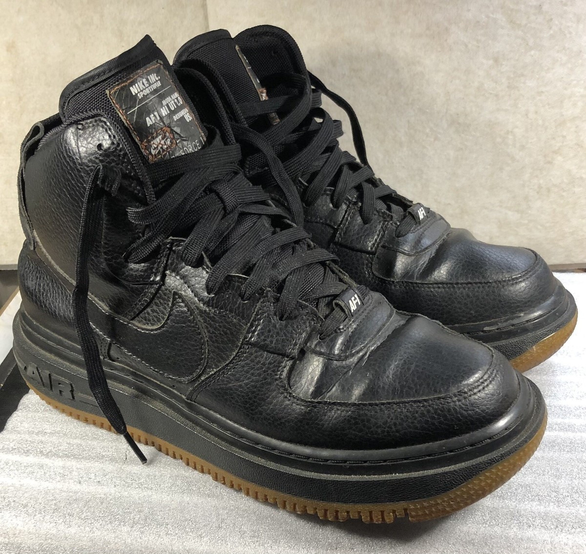 スニーカー Nike Air Force 1 High Utility 2.0 Black Gum Orange s-l1200.jpg