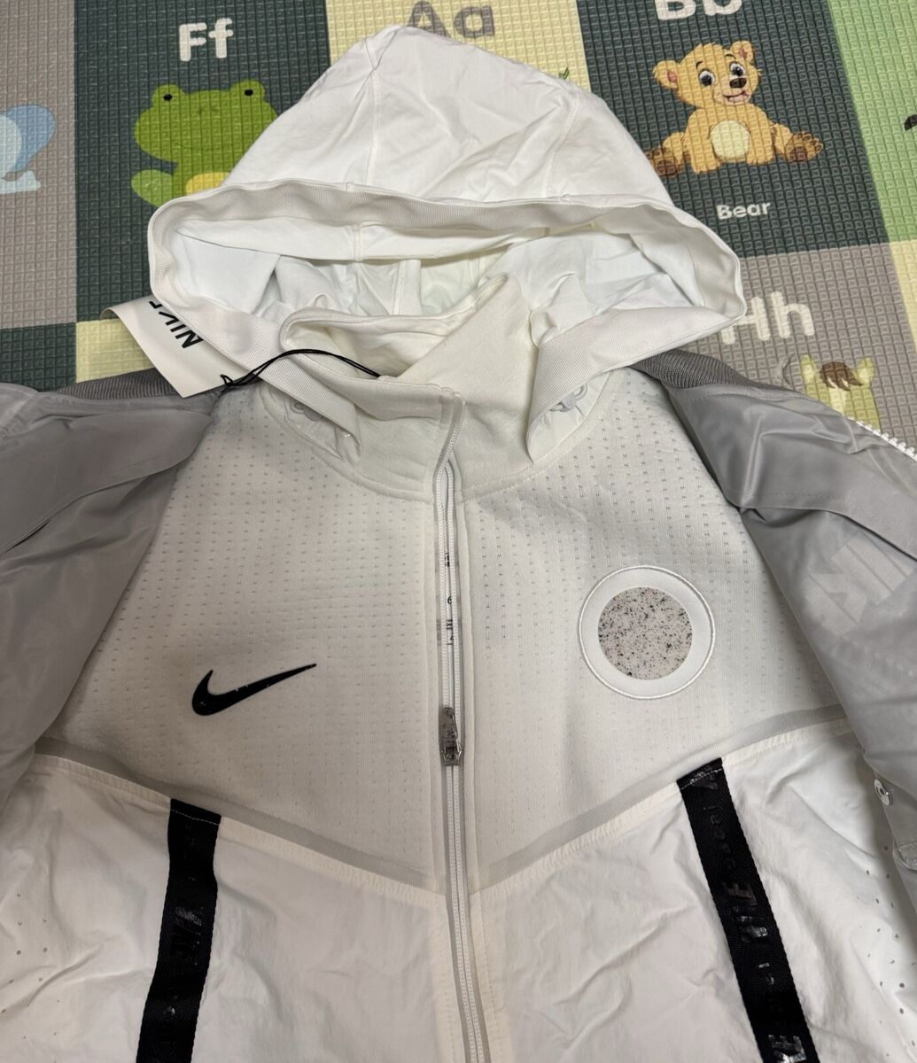 Nike x Sacai Layered Bomber Jacket Grey White Women's Sz Nike x Sacai Layered Bomber Jacket Grey White Women's Sz