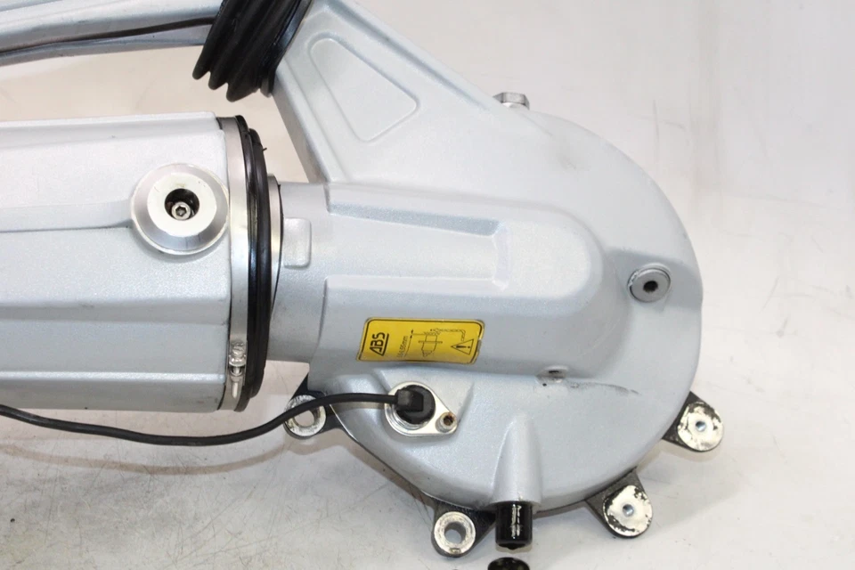 BMW R1100GS 1995 OEM basculante trasero suspensión trasera brazo oscilante con accionamiento final Foto 2 de 4