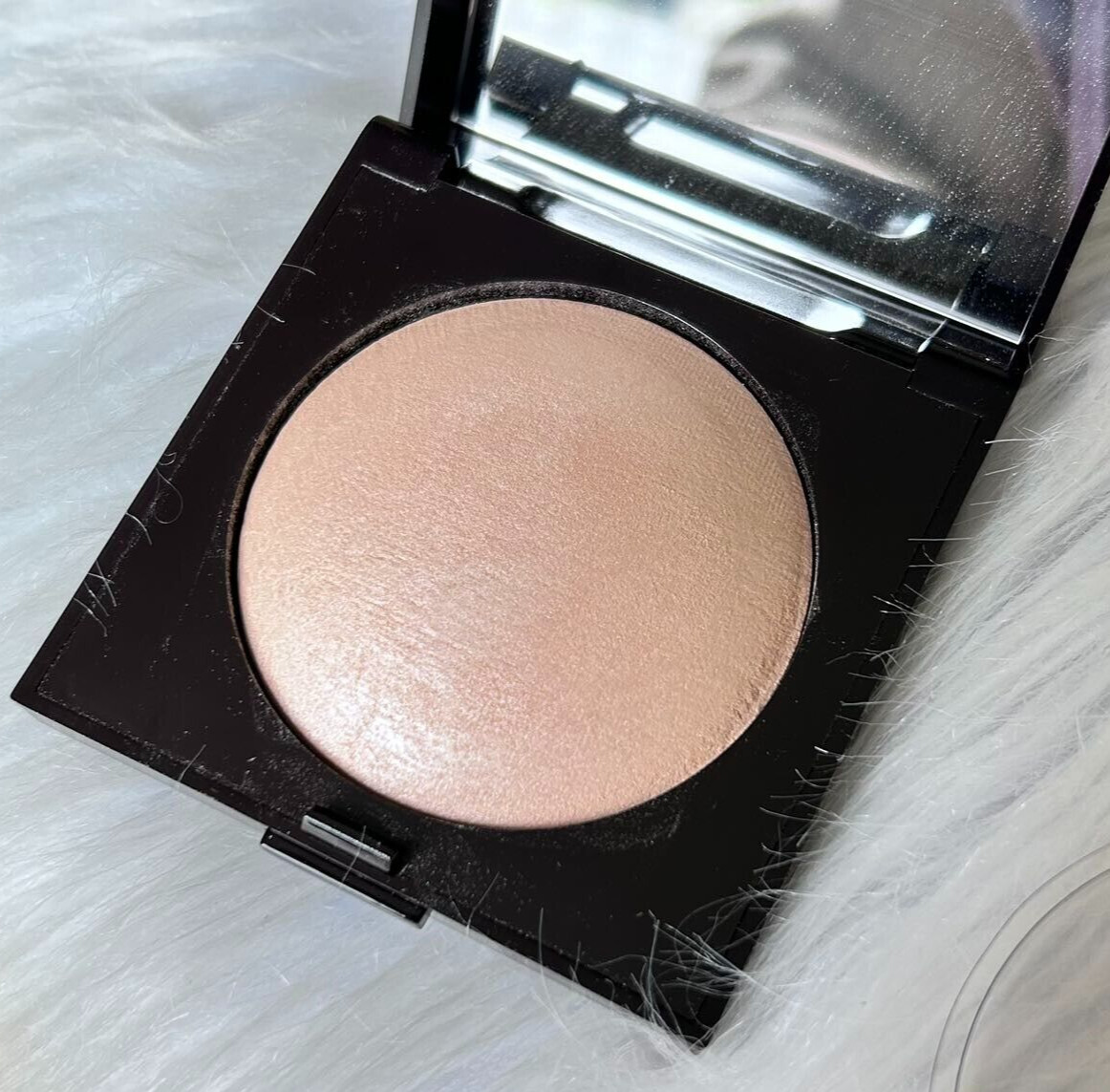 New Laura Mercier Matte Radiance Baked Powder~HIGHLIGHT 01~F