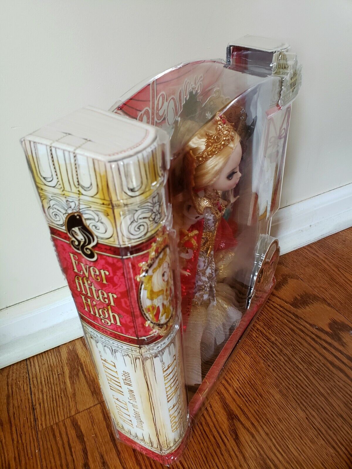 Ever After High Royally Ever After Apple White Doll Mattel 2014 #CGG98 NRFB  