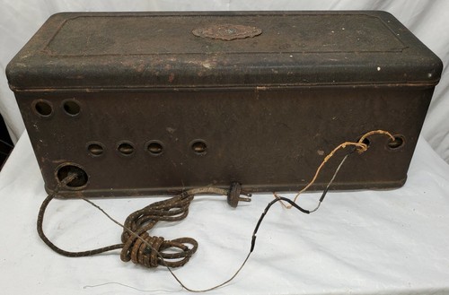 King Radio, Buffalo, Neutrodyne, Model FF Metal Case,Tube Radio -Parts or Repair - Picture 10 of 12